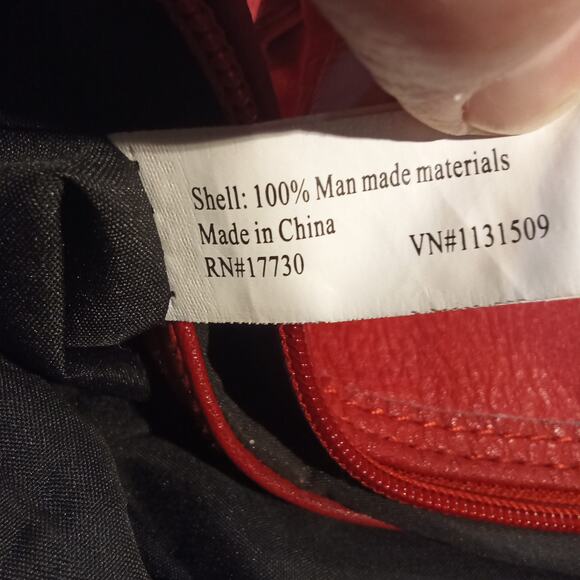 Merona Red Textured Handbag – Good Condition - Picture 8 of 8